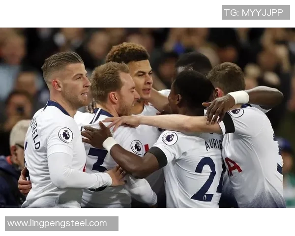 西布朗主场迎战爱华顿双方争夺英超宝贵积分之战 西布朗主场迎战爱华顿双方争夺英超宝贵积分之战